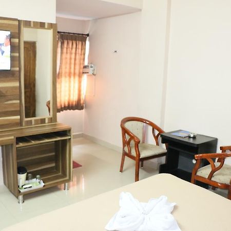 Hotel Akshaya Visakhapatnam Dış mekan fotoğraf