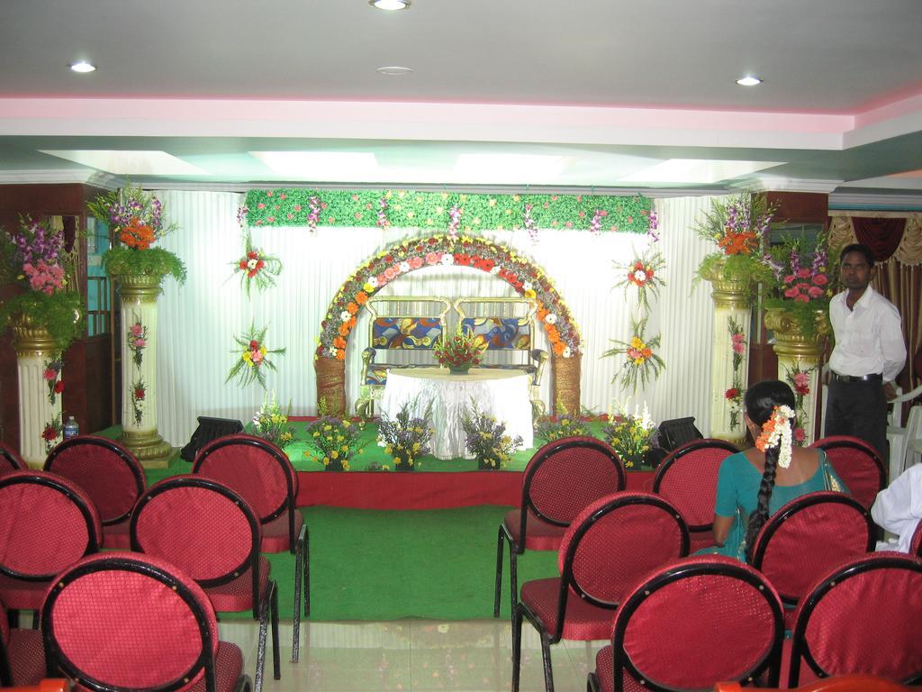 Hotel Akshaya Visakhapatnam Dış mekan fotoğraf