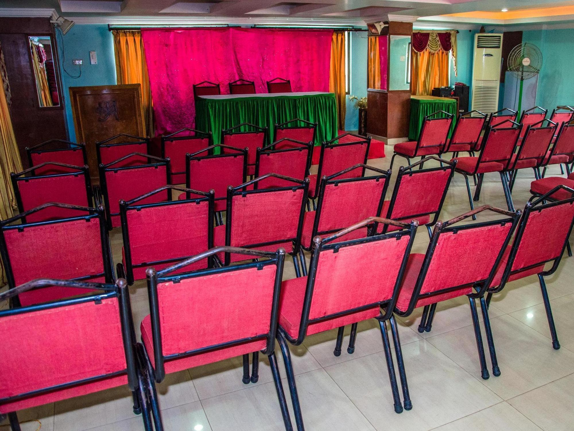 Hotel Akshaya Visakhapatnam Dış mekan fotoğraf